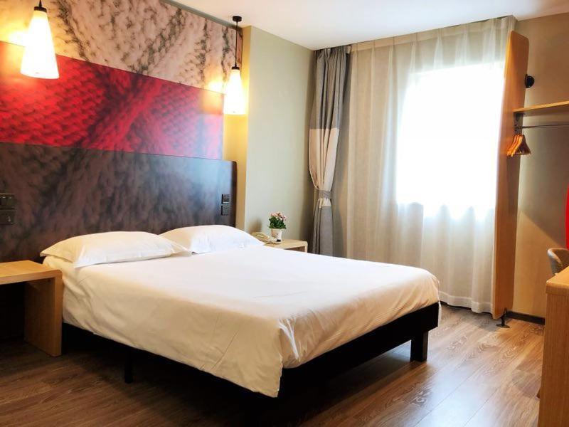 Ibis Wuhan Hankou Esterno foto