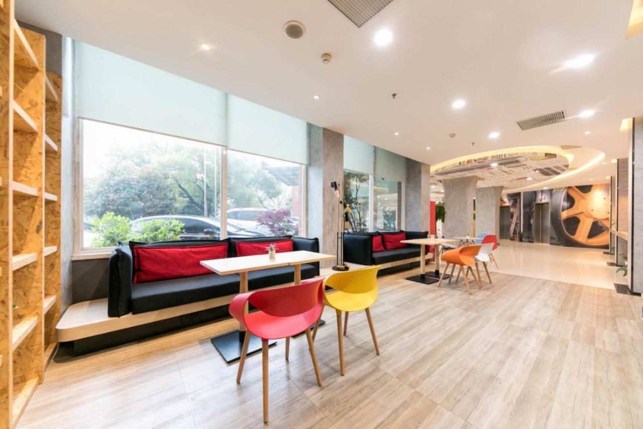 Ibis Wuhan Hankou Esterno foto