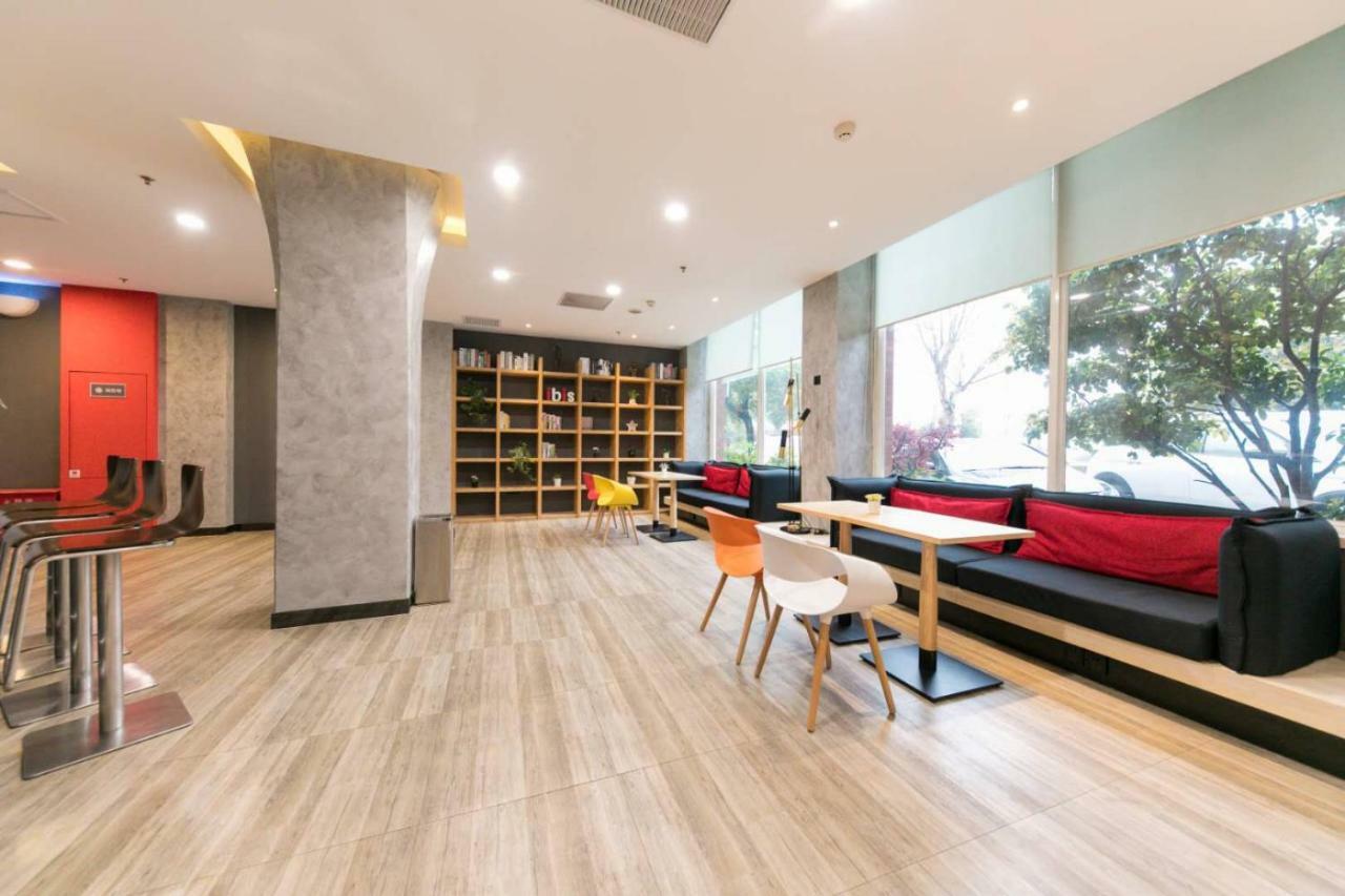 Ibis Wuhan Hankou Esterno foto